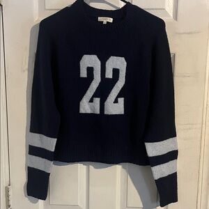 Chinti & Parker Navy Sweater with Light Gray Stripes